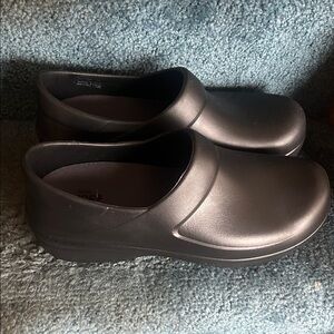 CROCS Black Women's Shoes